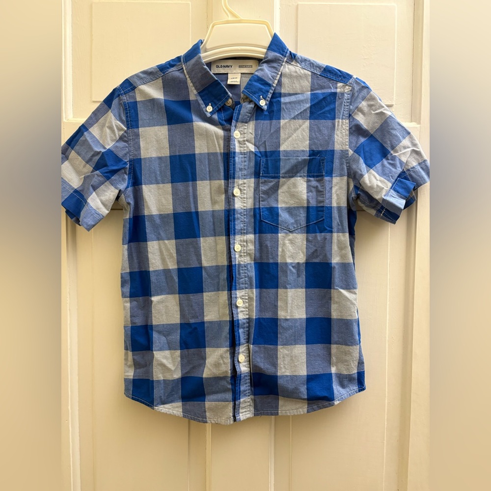 Old Navy Boys Large button down short sleeve shirt